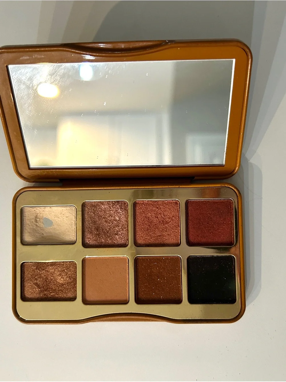 Too Faced Eyeshadow Palette-Kitty Likes to Scratch